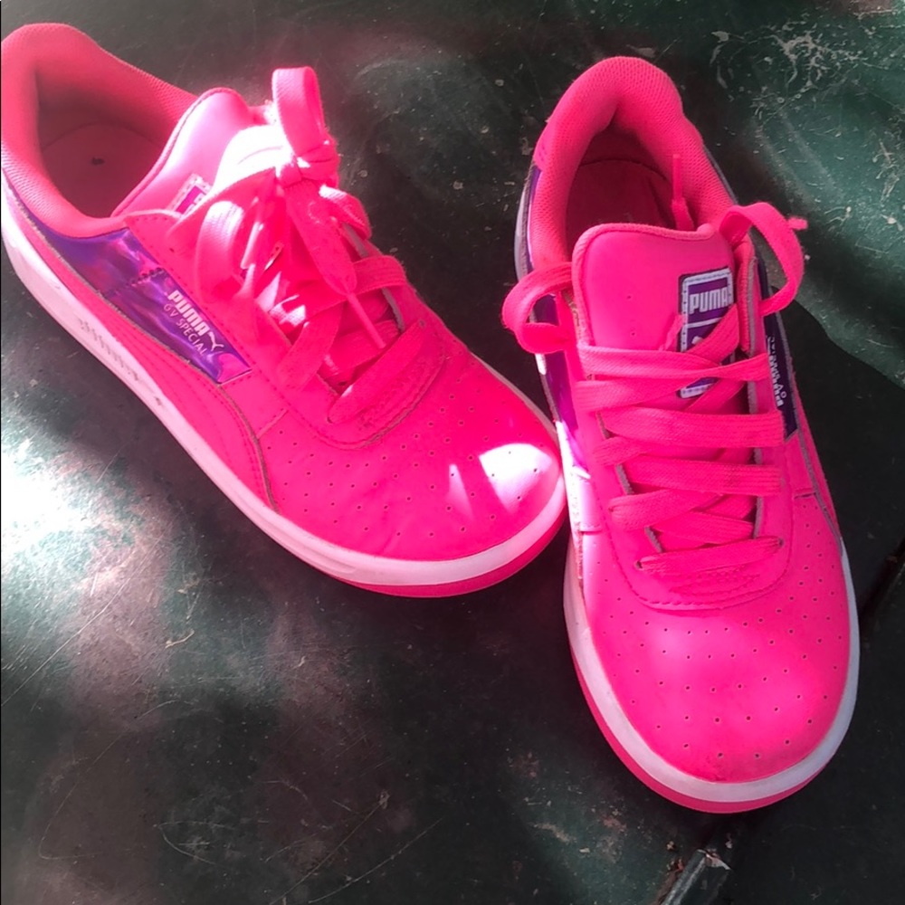 Girl puma pink and purple sz3